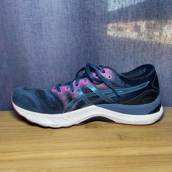 ASICS Gel-Nimbus 23 Women’s Running Shoes Sz 10.5 Navy Pink/Purple Sneakers NICE - Picture 4 of 12